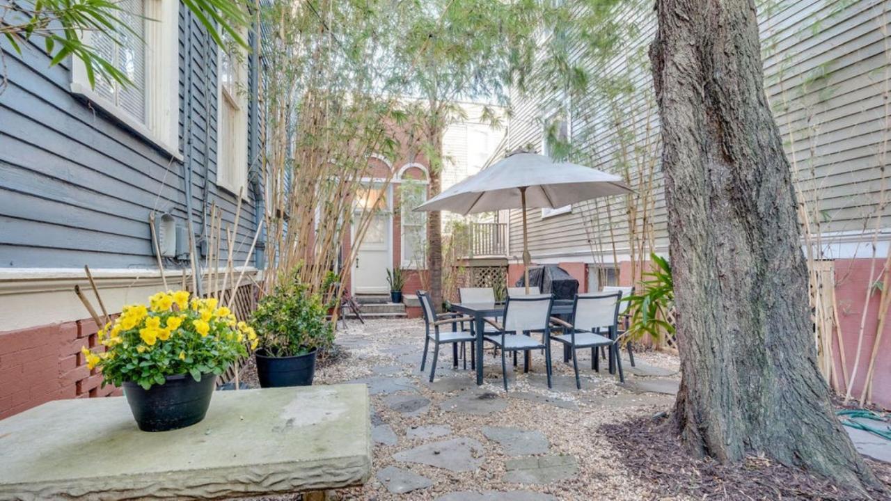 Elegant 2 Bed Directly On Forsyth Park Lägenhet Savannah Exteriör bild